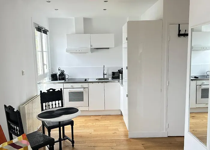 Charmant Studio Au Coeur Du 18e